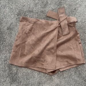NWOT Dark Tan Small High Waist Tie Skort